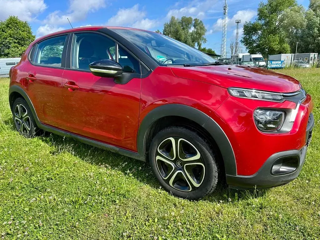 Gebraucht Citroën C3 Feel 82 PS (60 kW) 2021 Rot Kleinwagen