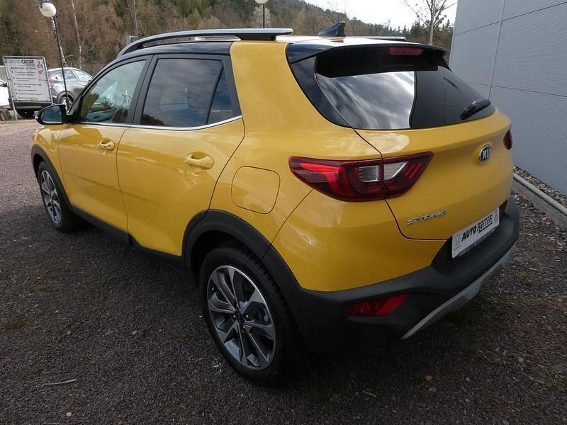 Gebraucht Kia Stonic Platinum Edition 120 PS (88 kW) 2019 Gelb SUV