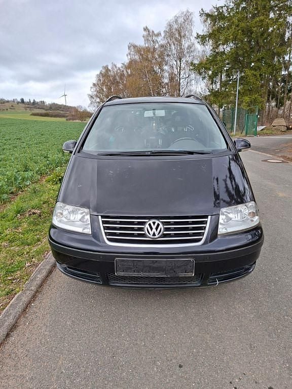 Gebraucht VW Sharan Goal 116 PS (85 kW) 2004 Schwarz Van / Kleinbus
