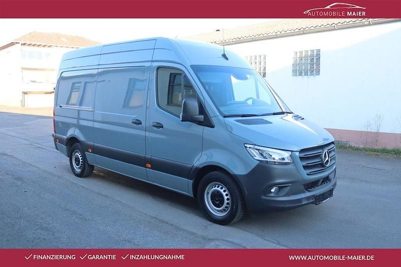 Gebraucht Mercedes Sprinter 190 PS (139 kW) 2019 Grau Van