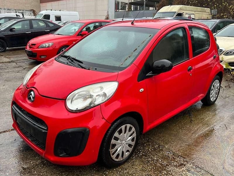 Gebraucht Citroën C1 Attraction 68 PS (50 kW) 2012 Rot Kleinwagen