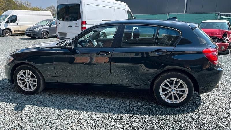 Gebraucht BMW 116 136 PS (100 kW) 2014 Schwarz Kleinwagen