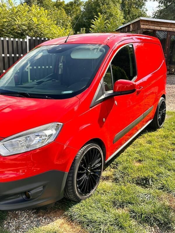 Rot Gebraucht 2014 Ford Transit Kombi | 6.500 € (Fairer Preis) - Bild 1/4