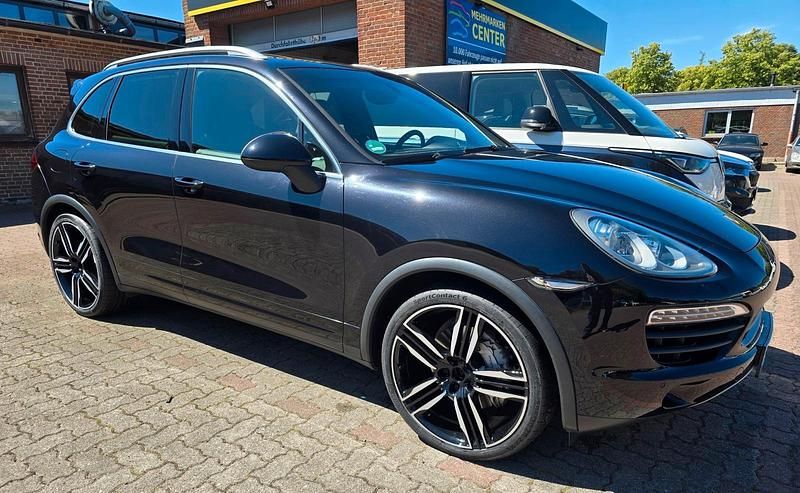 Schwarz Gebraucht 2014 Porsche Cayenne S SUV | 25.890 € (Guter Preis) - Bild 1/4