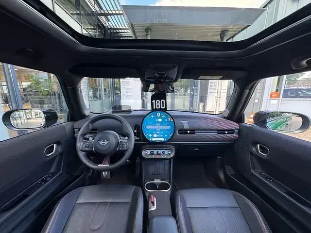 Gebraucht Mini John Cooper Works 231 PS (169 kW) 2025 Kleinwagen
