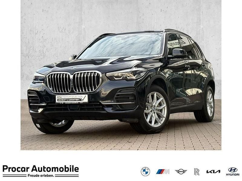 Gebraucht BMW X5 Sport Line 231 PS (169 kW) 2022 Saphirschwarz SUV