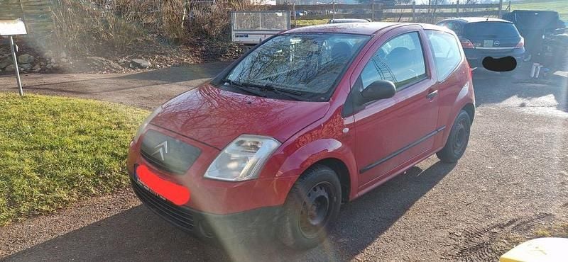 Rot Gebraucht 2004 Citroën C2 Kleinwagen | 700 € (Superpreis) - Bild 1/4