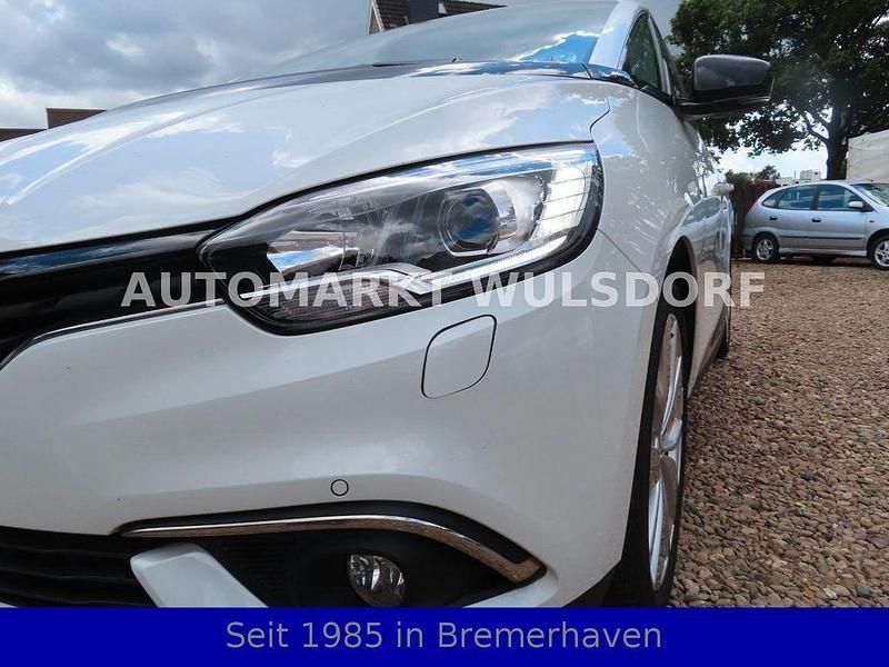 Gebraucht Renault Scénic IV LIMITED 140 PS (102 kW) 2020 Weiß Van / Kleinbus
