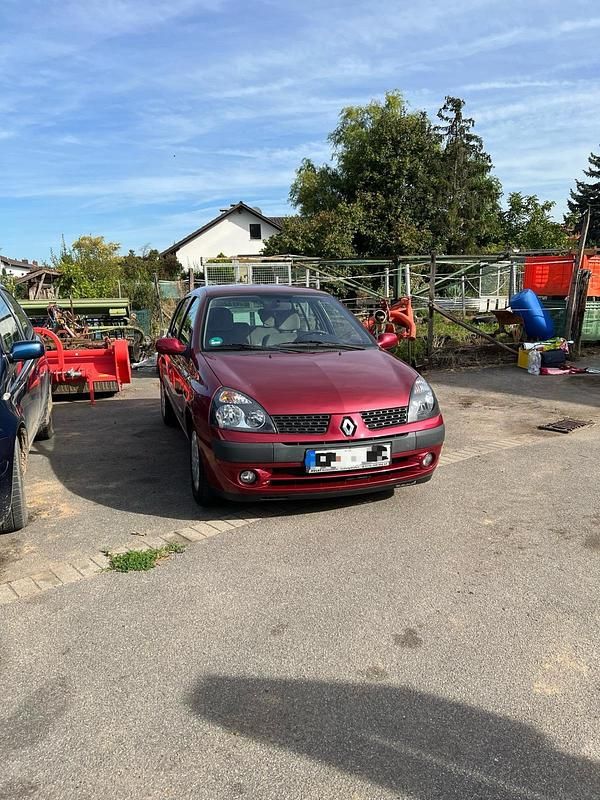 Rot Gebraucht 2001 Renault Clio II Kleinwagen | 999 € (Fairer Preis) - Bild 1/4