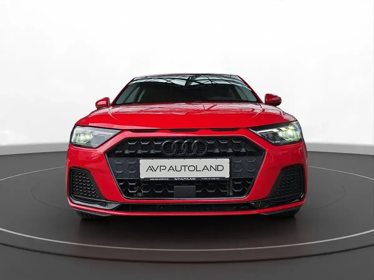 Gebraucht Audi A1 Sportback Advanced Plus 95 PS (69 kW) 2023 Progressivrot Kleinwagen