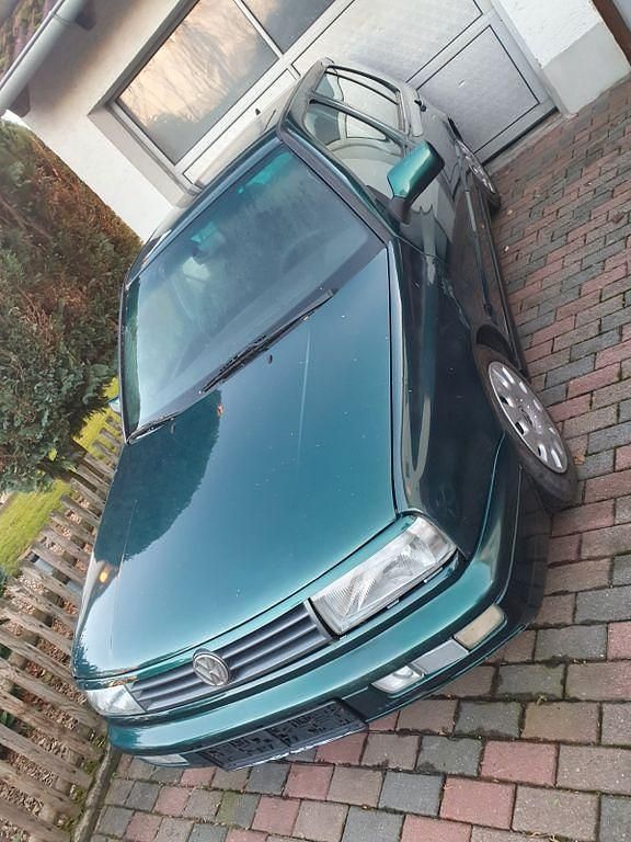 Grün Gebraucht 1997 VW Golf III Limousine | 3.950 € (Superpreis) - Bild 1/4