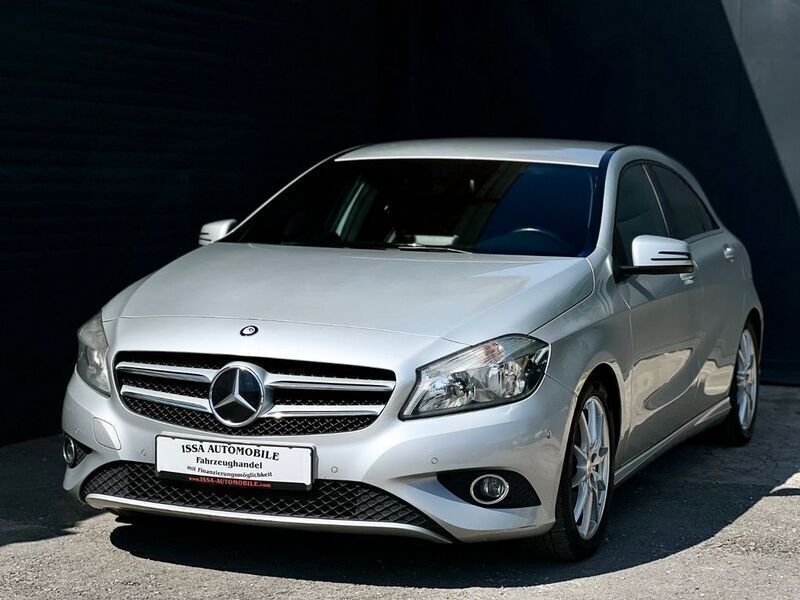 Silber Gebraucht 2013 Mercedes A220 Limousine | 10.980 € (Fairer Preis) - Bild 1/4