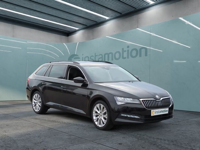 Schwarz Gebraucht 2024 Skoda Superb Kombi | 33.129 € (Guter Preis) - Bild 1/2