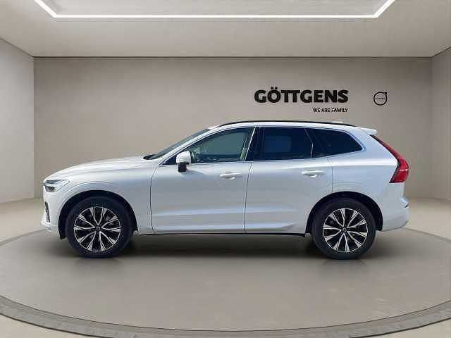 Second-hand Volvo XC60 Core 197 CP (144 kW) 2023 Alb SUV