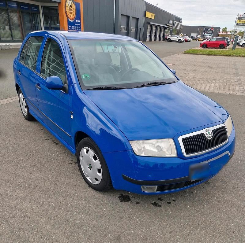 Usata Skoda Fabia 75 CV (55 kW) 2000 Blu Utilitaria