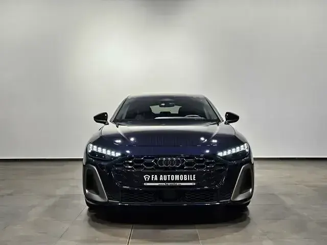 Gebraucht Audi A5 Edition .1 150 PS (110 kW) 2024 Blau Coupé