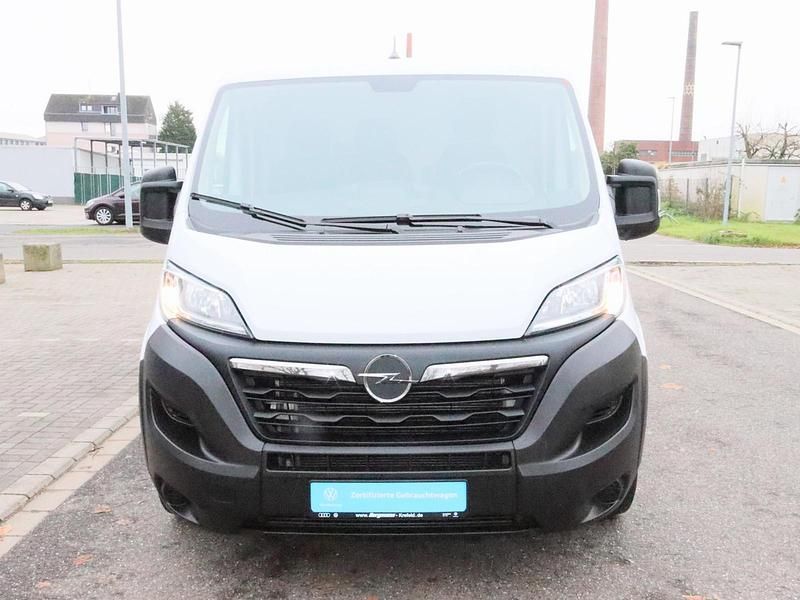 Gebraucht Opel Movano Edition 140 PS (102 kW) 2024 Weiss / lackierung weiss icy/typ aussenv Van