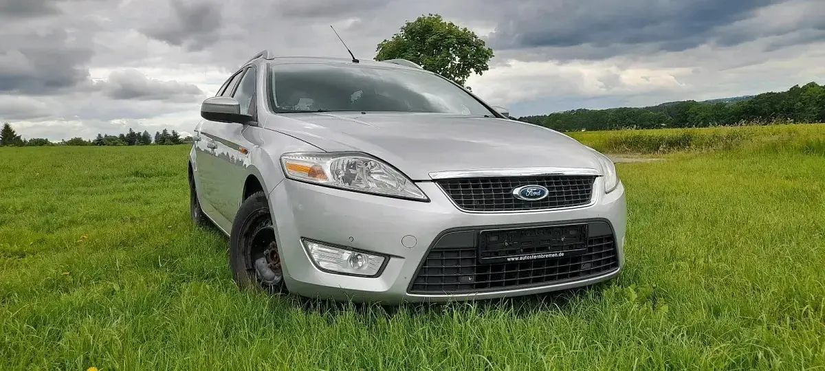 Gebraucht Ford Mondeo Trend 145 PS (106 kW) 2008 Silber Kombi