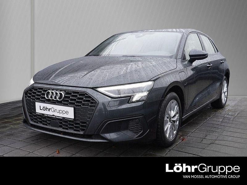 Manhattangrau metallic Gebraucht 2022 Audi A3 Limousine | 22.980 € (Fairer Preis) - Bild 1/4