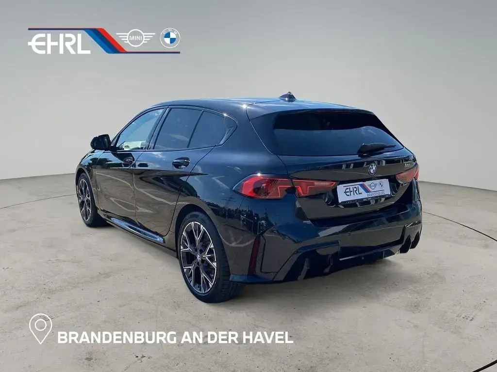 Gebraucht BMW 120 M Sport 170 PS (125 kW) 2026 Schwarz Kleinwagen