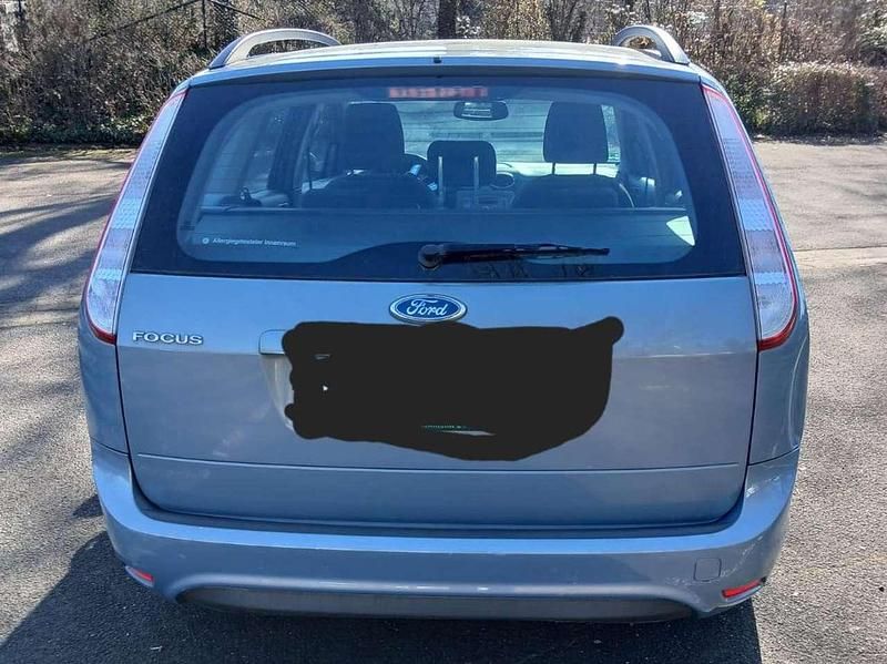 Gebraucht Ford Focus Titanium 101 PS (74 kW) 2009 Kombi