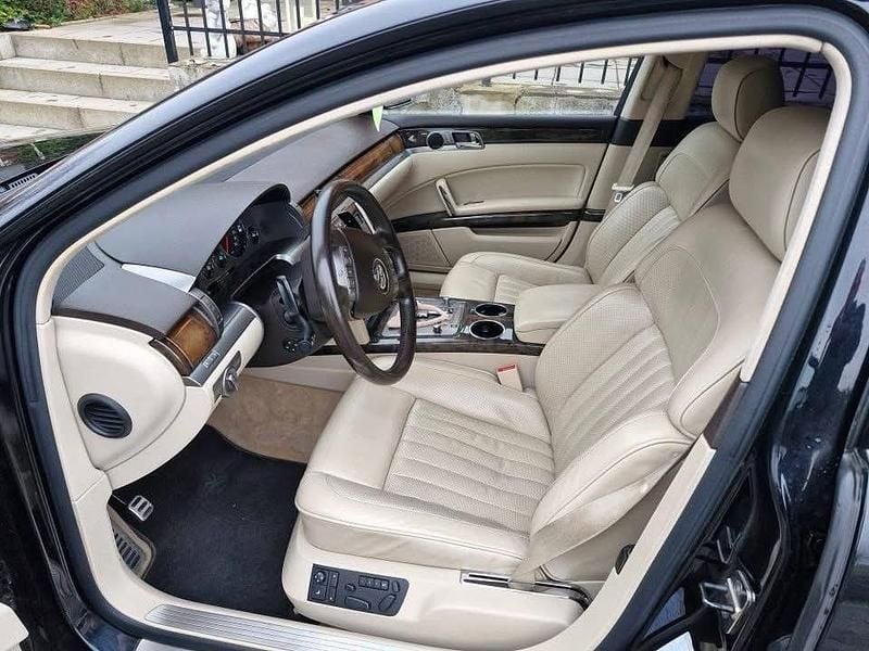 Schwarz Gebraucht 2011 VW Phaeton Limousine | 9.100 € (Fairer Preis) - Bild 1/4