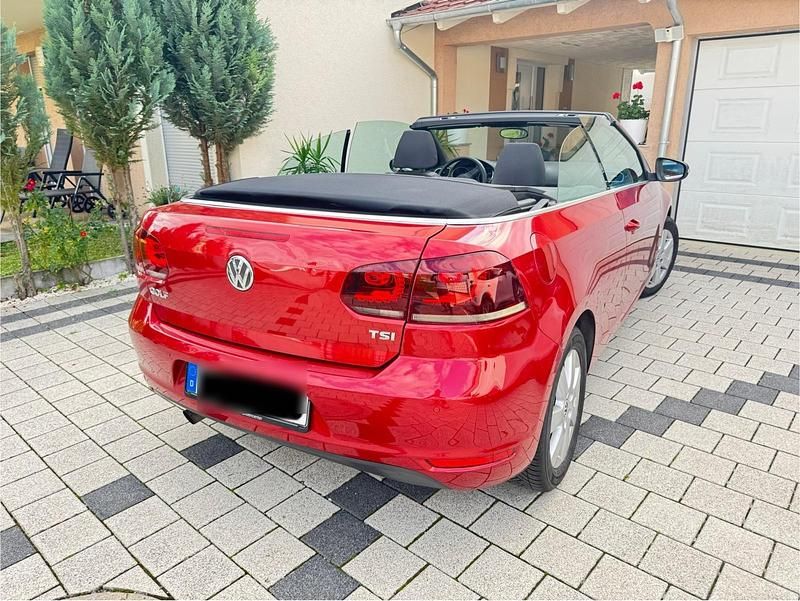 Gebraucht VW Golf Cabriolet Exclusive 105 PS (77 kW) 2013 Rot Cabrio