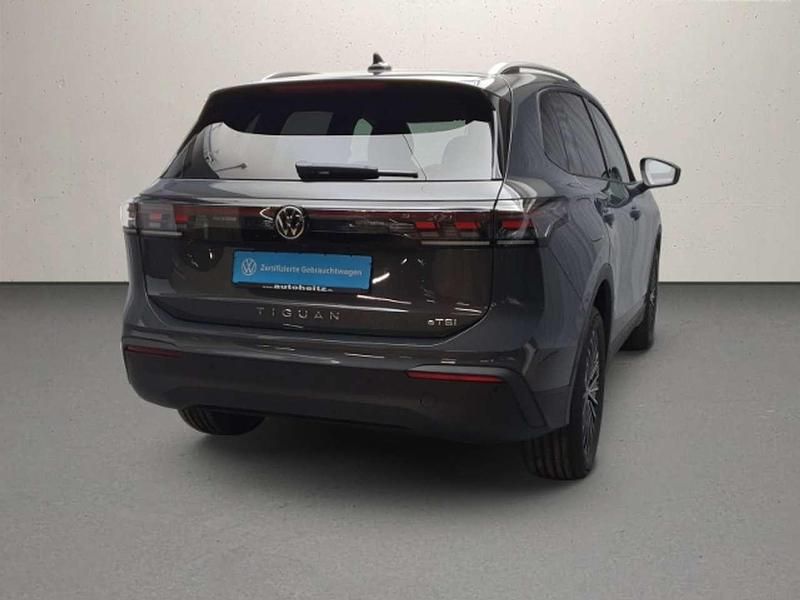 Gebraucht VW Tiguan 150 PS (110 kW) 2026 Delfingrau metallic SUV