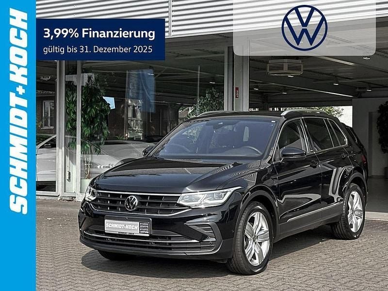 Schwarz Gebraucht 2023 VW Tiguan Move SUV | 34.990 € (Etwas zu teuer) - Bild 1/4
