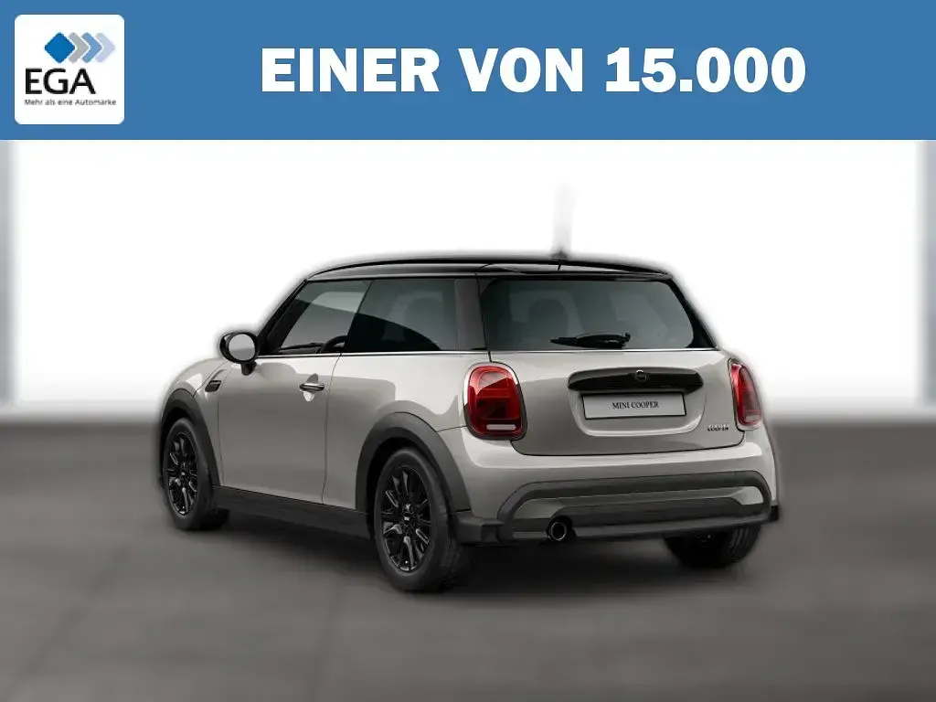 Gebraucht Mini Cooper Classic 136 PS (100 kW) 2024 Grau metallic Kleinwagen