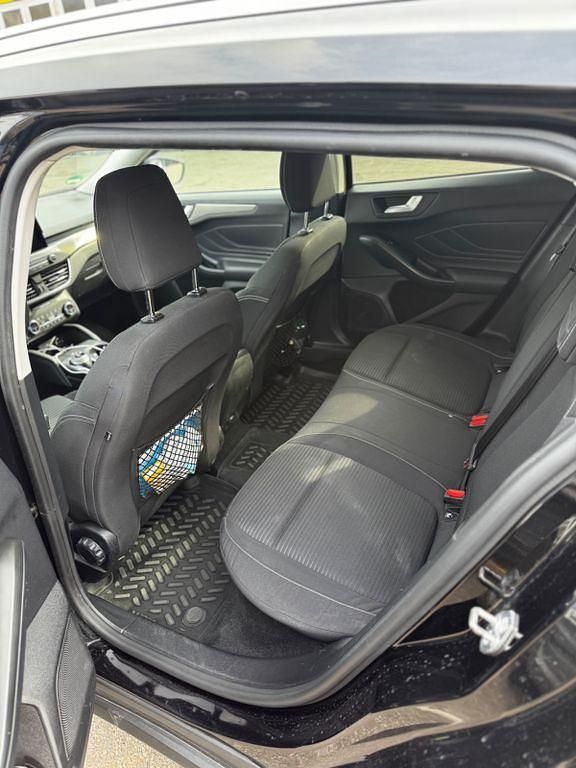 Gebraucht Ford Focus Active 150 PS (110 kW) 2019 Schwarz Limousine