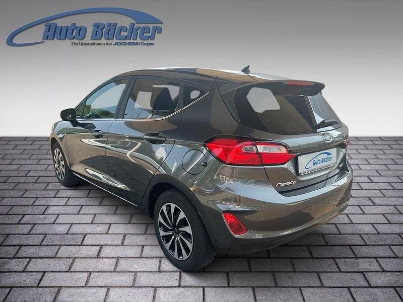 Gebraucht Ford Fiesta Titanium 125 PS (91 kW) 2023 Grau Limousine