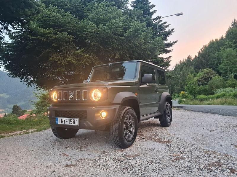 Grün Gebraucht 2021 Suzuki Jimny SUV | 28.000 € (Fairer Preis) - Bild 1/4