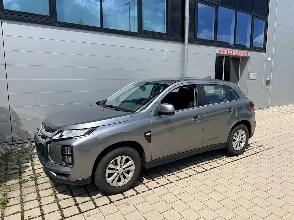 Gebraucht Mitsubishi ASX Edition 150 PS (110 kW) 2020 Grau SUV