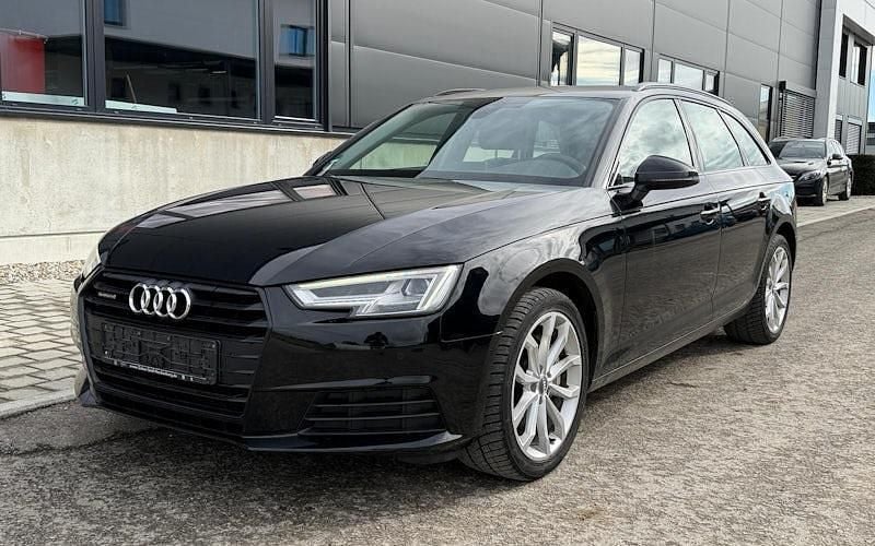 Gebraucht Audi A4 Comfort 190 PS (139 kW) 2017 Schwarz Kombi