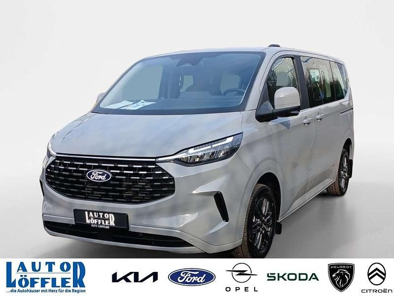 Fancygrau Neu 2025 Ford Tourneo Custom Titanium Van / Kleinbus | 52.809 € (Fairer Preis) - Bild 1/4
