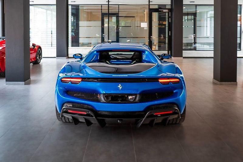 Nouă Ferrari 296 829 CP (609 kW) 2025 Albastru