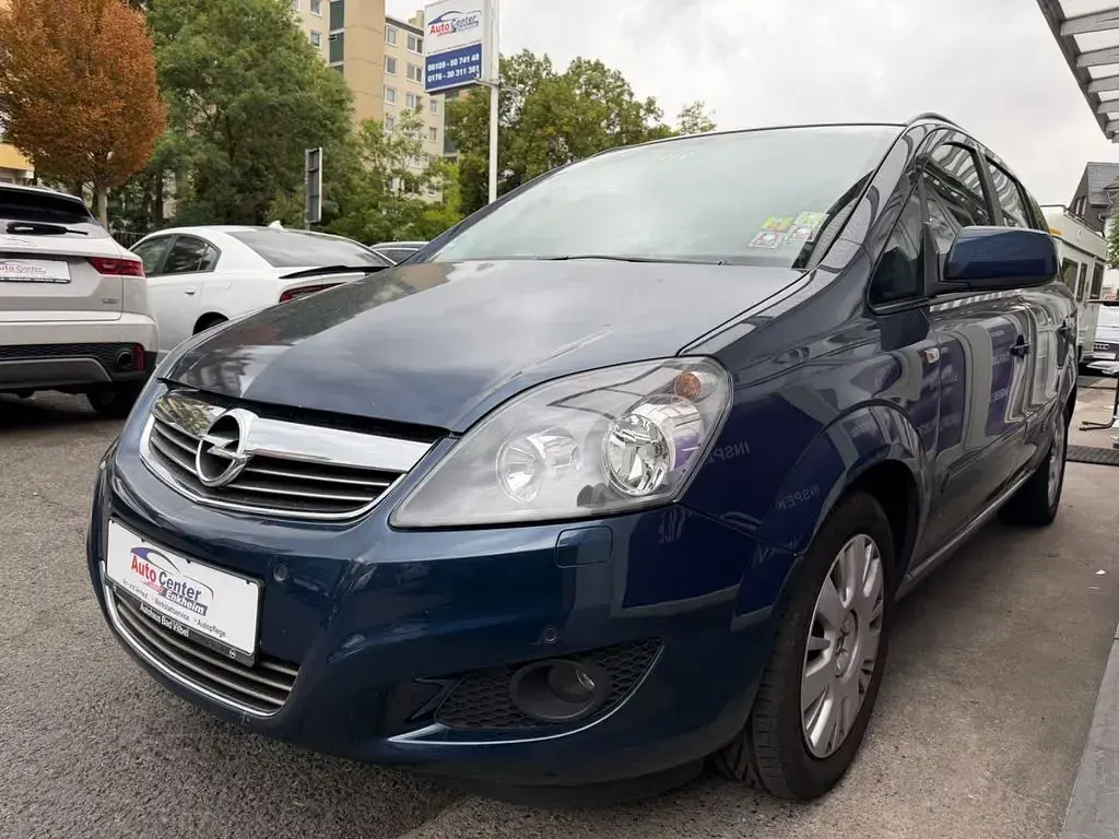 Gebraucht Opel Zafira Family 140 PS (102 kW) 2011 Blau Van / Kleinbus