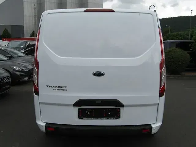 Gebraucht Ford Transit Custom ST 131 PS (96 kW) 2023 Weiß Van / Kleinbus