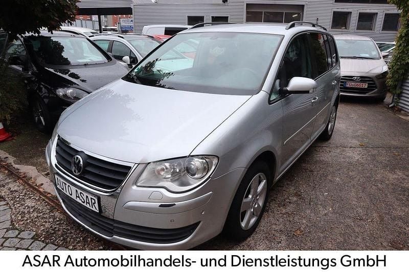 Silber Gebraucht 2009 VW Touran United Van / Kleinbus | 1.480 € (Guter Preis) - Bild 1/4