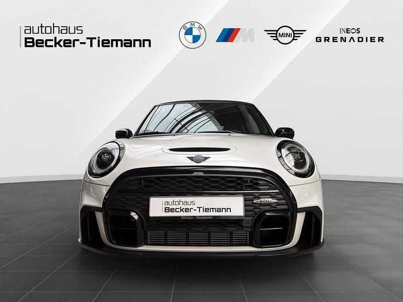Gebraucht Mini John Cooper Works Hatch 178 PS (130 kW) 2024 Weiß Kleinwagen