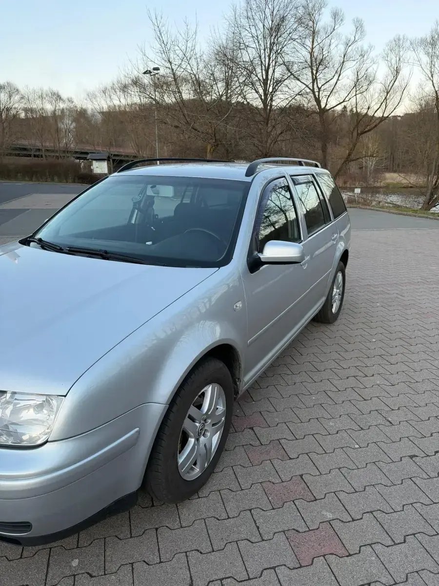 Gebraucht VW Golf IV 101 PS (74 kW) 2003 Silber Kombi