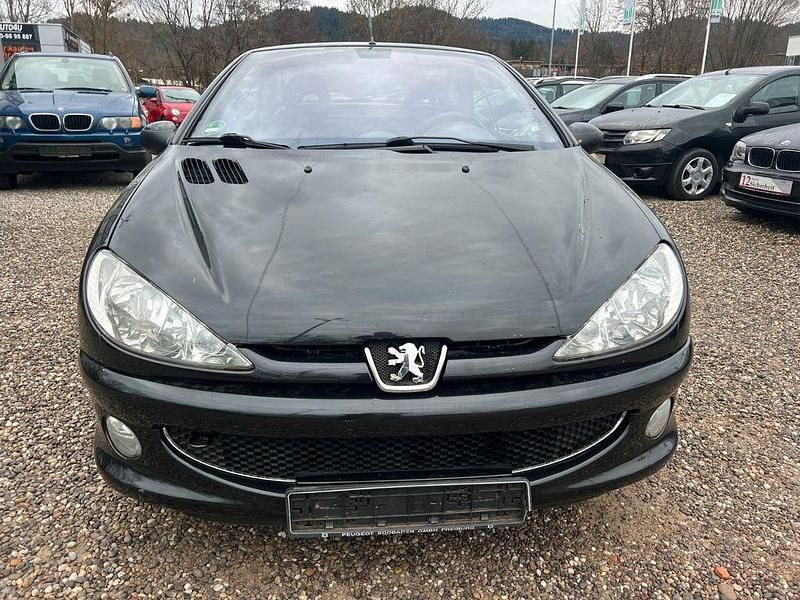 Gebraucht Peugeot 206 CC Platinum 109 PS (80 kW) 2003 Schwarz Cabrio
