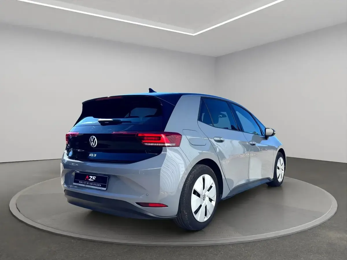 Gebraucht VW ID.3 Pro 150 kW (204 PS) 2024 Grau Kleinwagen