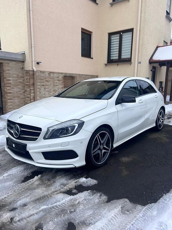 Usata Mercedes A250 AMG 210 CV (154 kW) 2013 Bianco Berlina