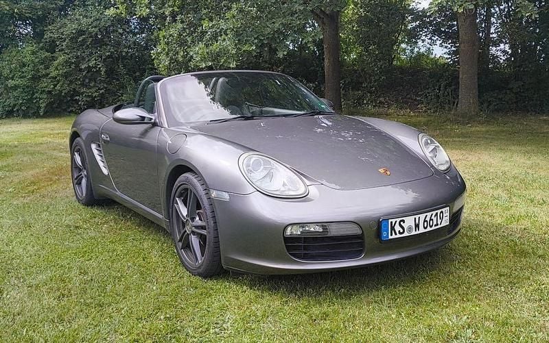 Grau Gebraucht 2007 Porsche Boxster Cabrio | 16.500 € - Bild 1/4