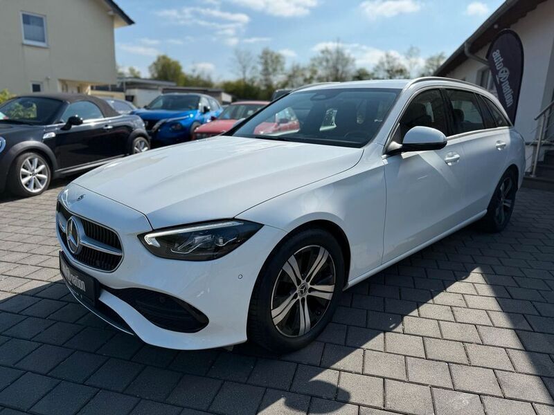 Weiß Gebraucht 2022 Mercedes C200 Kombi | 31.540 € (Fairer Preis) - Bild 1/4