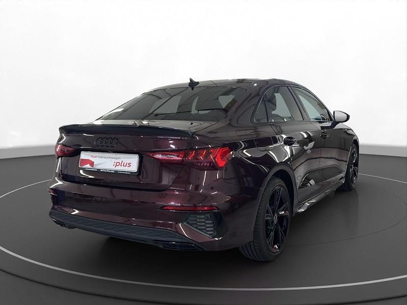 Gebraucht Audi A3 S-Line 110 PS (80 kW) 2022 Individuallackierungen audi excl Limousine