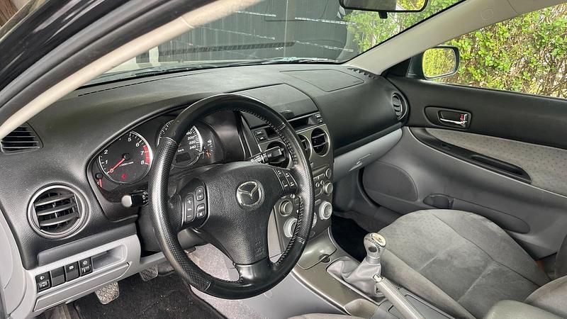 Usata Mazda 6 121 CV (88 kW) 2004 Nero Berlina