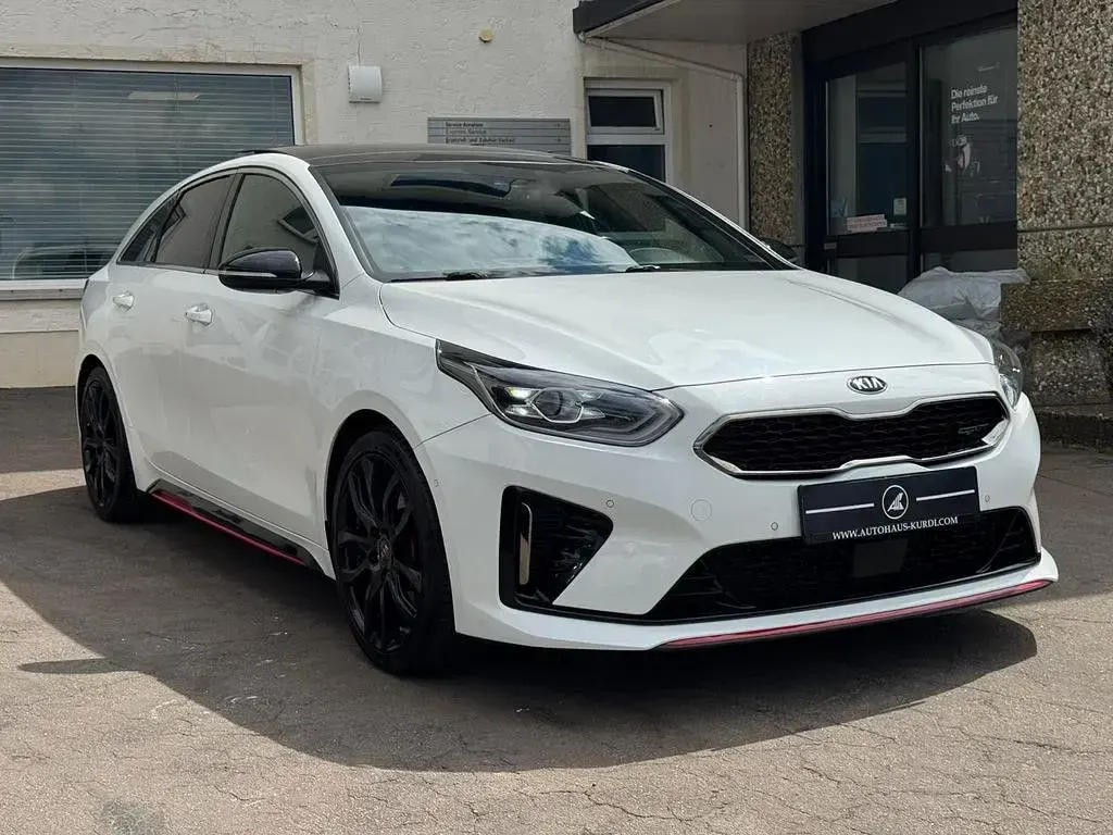 Gebraucht Kia ProCeed GT 204 PS (150 kW) 2019 Deluxe white Kombi